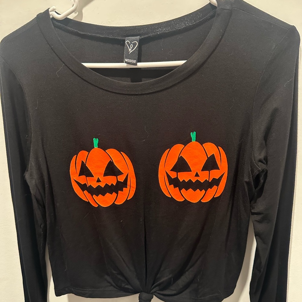 Windsor Long Sleeve Halloween Tee